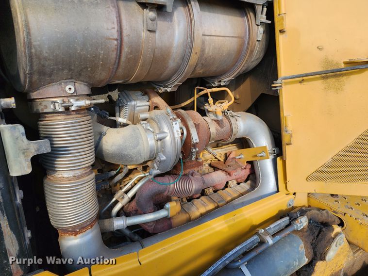 image for item DM4911 John Deere 750K  dozer