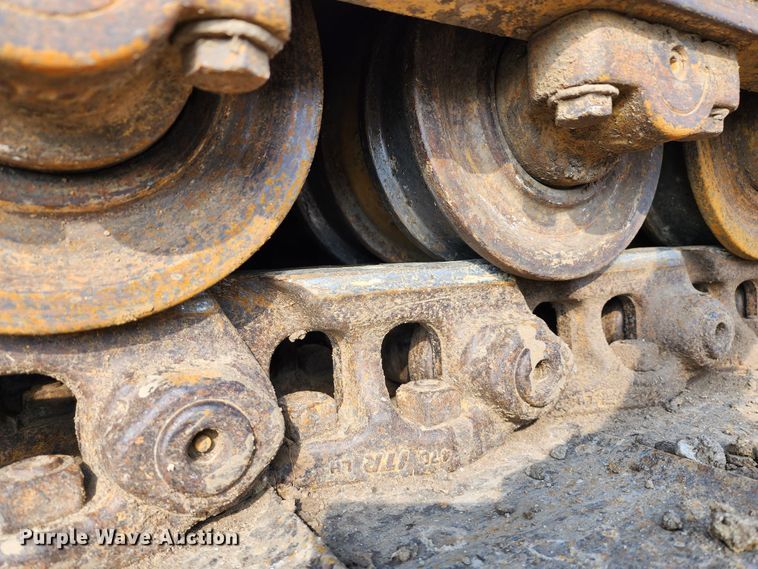 image for item DM4911 John Deere 750K  dozer