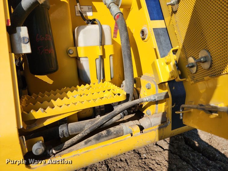 image for item DM4912 2016 Komatsu D61PXi-23  dozer