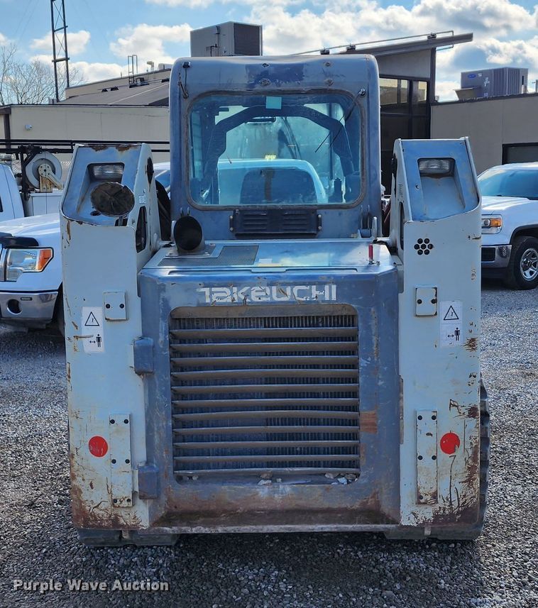 image for item DM4913 2013 Takeuchi TL12  tracked skid steer loader