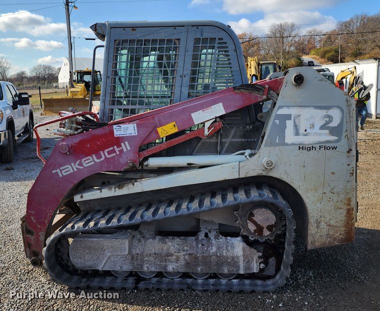 image for item DM4913 2013 Takeuchi TL12  tracked skid steer loader