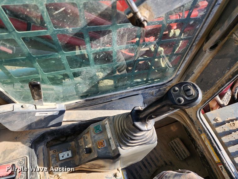 image for item DM4913 2013 Takeuchi TL12  tracked skid steer loader