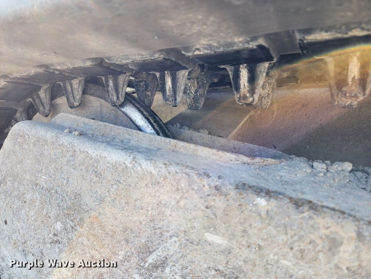 image for item DM4913 2013 Takeuchi TL12  tracked skid steer loader