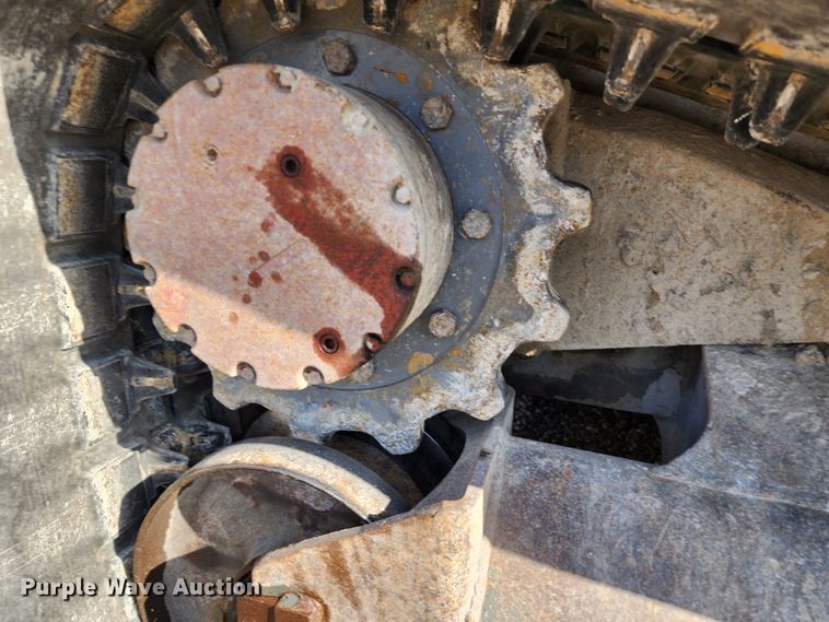 image for item DM4913 2013 Takeuchi TL12  tracked skid steer loader