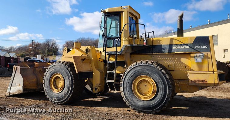 image for item DM4914 1990 Komatsu WA500-1L  wheel loader