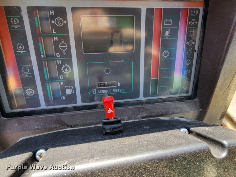 image for item DM4914 1990 Komatsu WA500-1L  wheel loader