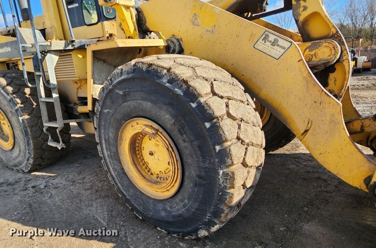 image for item DM4914 1990 Komatsu WA500-1L  wheel loader