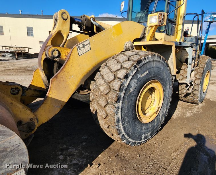 image for item DM4914 1990 Komatsu WA500-1L  wheel loader