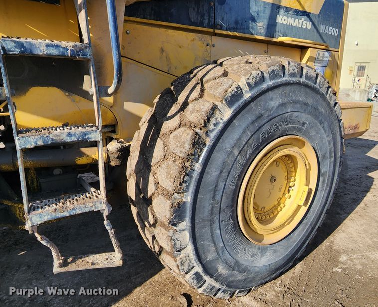 image for item DM4914 1990 Komatsu WA500-1L  wheel loader