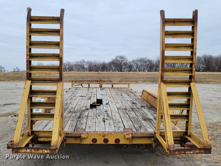 image for item DM8103 2002 Load Trail  equipment trailer