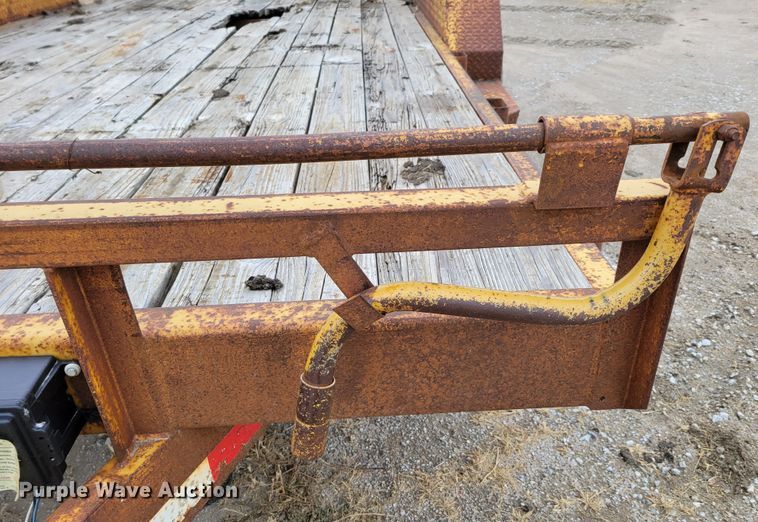 image for item DM8103 2002 Load Trail  equipment trailer