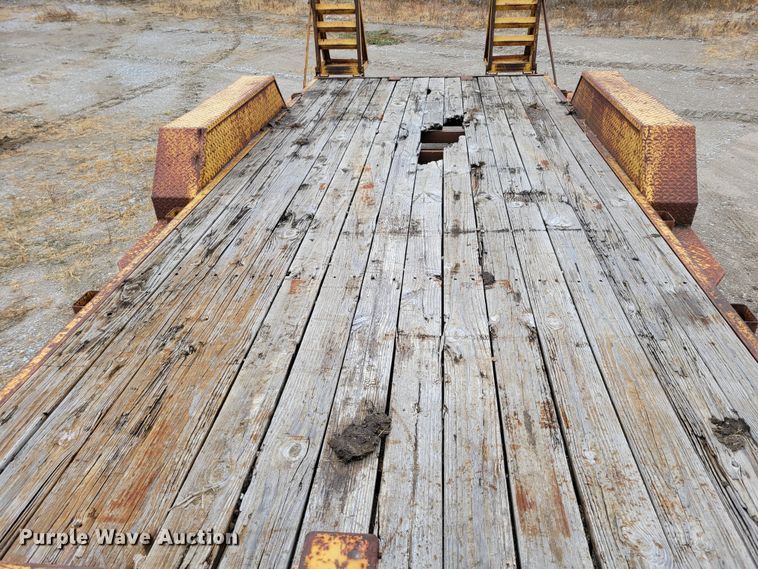 image for item DM8103 2002 Load Trail  equipment trailer