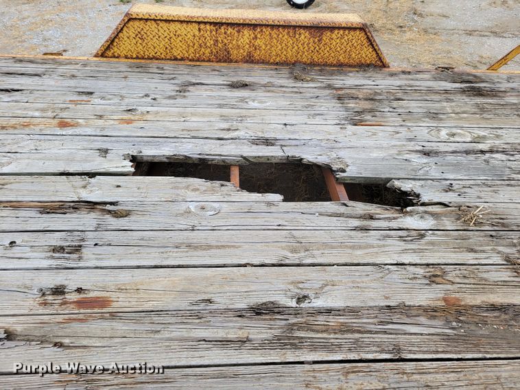 image for item DM8103 2002 Load Trail  equipment trailer