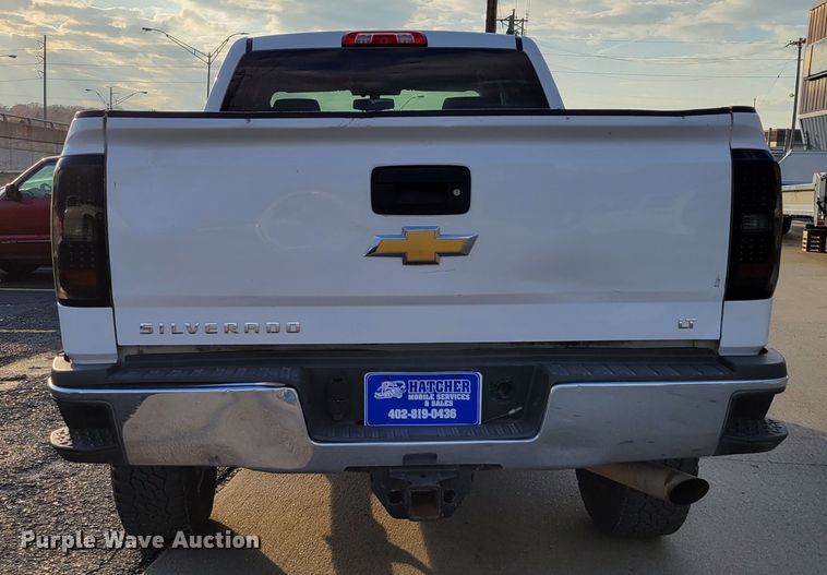 image for item DM8107 2015 Chevrolet Silverado 25000HD  Double Cab pickup truck