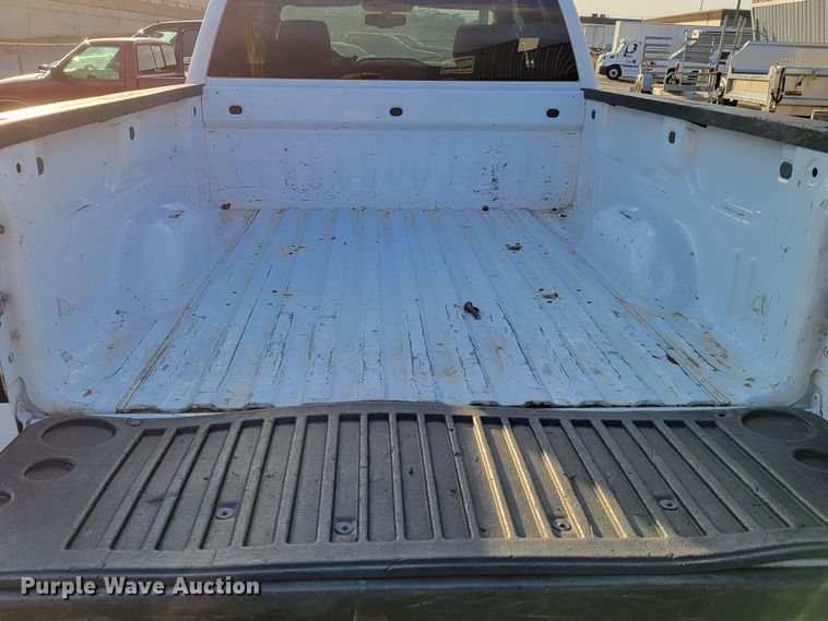 image for item DM8107 2015 Chevrolet Silverado 25000HD  Double Cab pickup truck