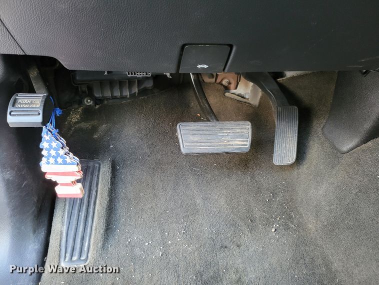 image for item DM8107 2015 Chevrolet Silverado 25000HD  Double Cab pickup truck