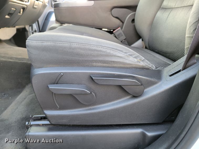 image for item DM8107 2015 Chevrolet Silverado 25000HD  Double Cab pickup truck