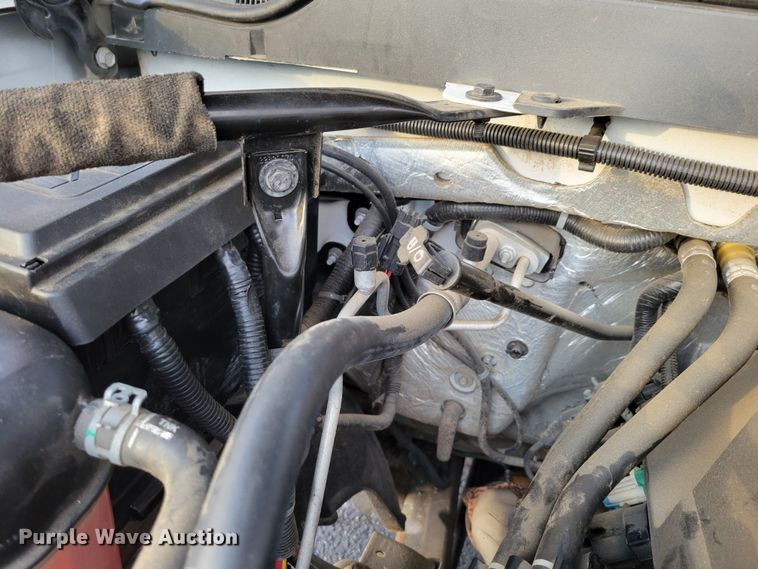 image for item DM8107 2015 Chevrolet Silverado 25000HD  Double Cab pickup truck