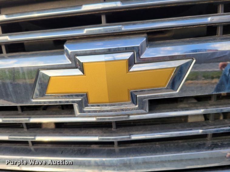 image for item DM8107 2015 Chevrolet Silverado 25000HD  Double Cab pickup truck