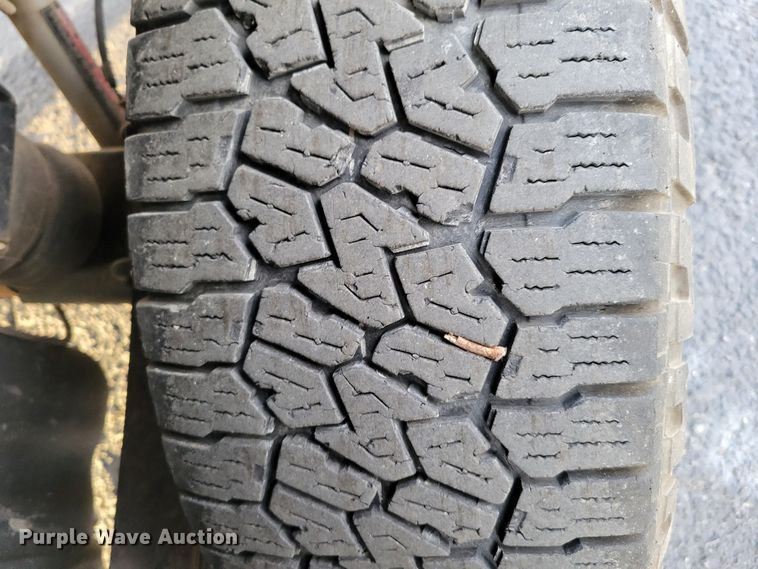 image for item DM8107 2015 Chevrolet Silverado 25000HD  Double Cab pickup truck