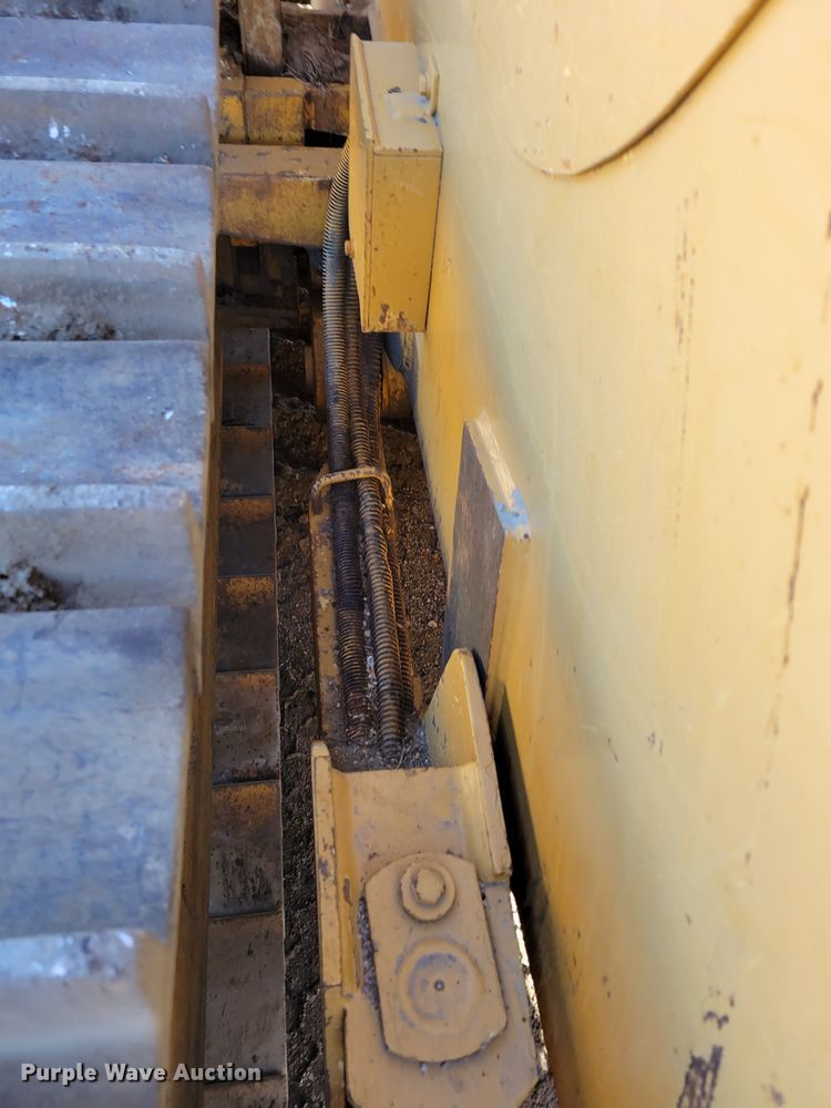 image for item DM8115 Dressta TD12C  dozer