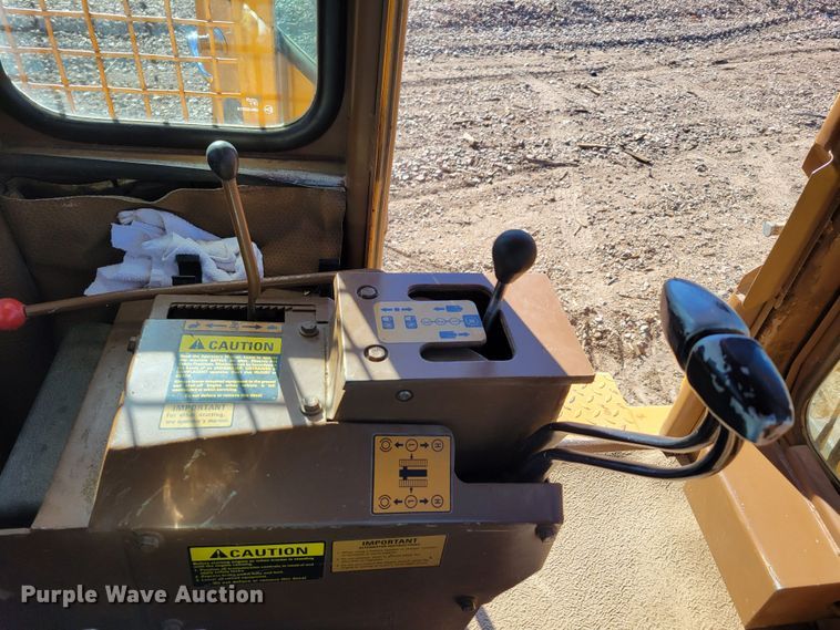 image for item DM8115 Dressta TD12C  dozer