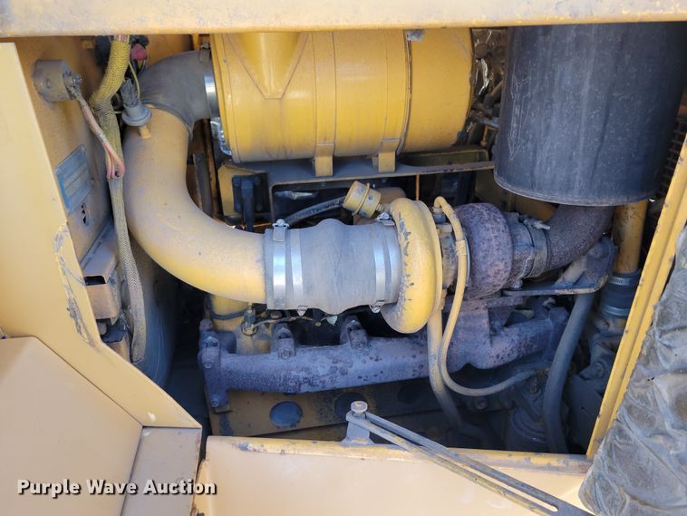 image for item DM8115 Dressta TD12C  dozer