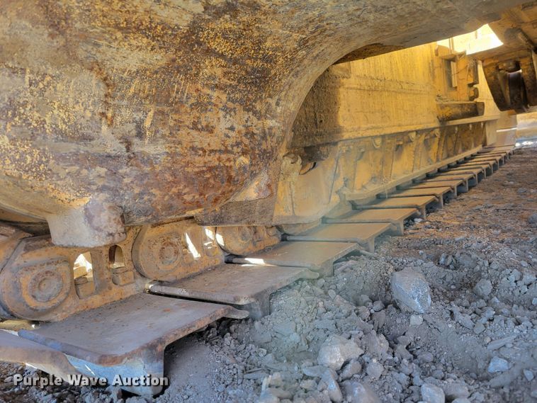 image for item DM8115 Dressta TD12C  dozer