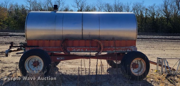 image for item DM8116 Sears David Bradley 70039102  tank trailer