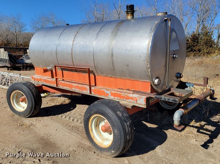 image for item DM8116 Sears David Bradley 70039102  tank trailer