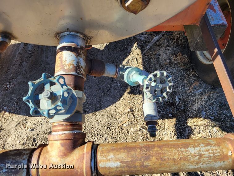 image for item DM8116 Sears David Bradley 70039102  tank trailer