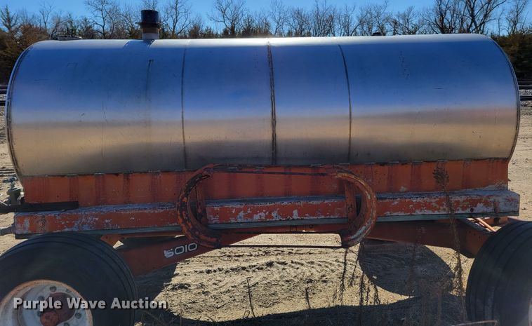 image for item DM8116 Sears David Bradley 70039102  tank trailer