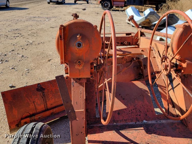 image for item DM8118 Stockland 1T  grader
