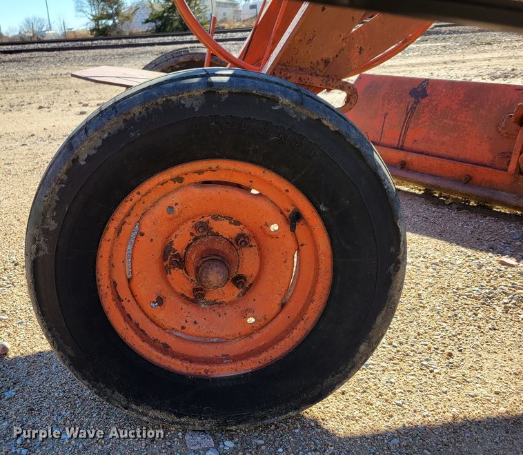 image for item DM8118 Stockland 1T  grader