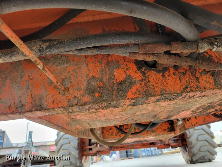 image for item DM8120 2004 JLG 860SJ  boom lift