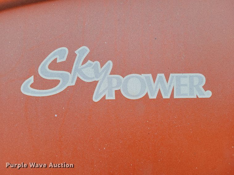 image for item DM8120 2004 JLG 860SJ  boom lift