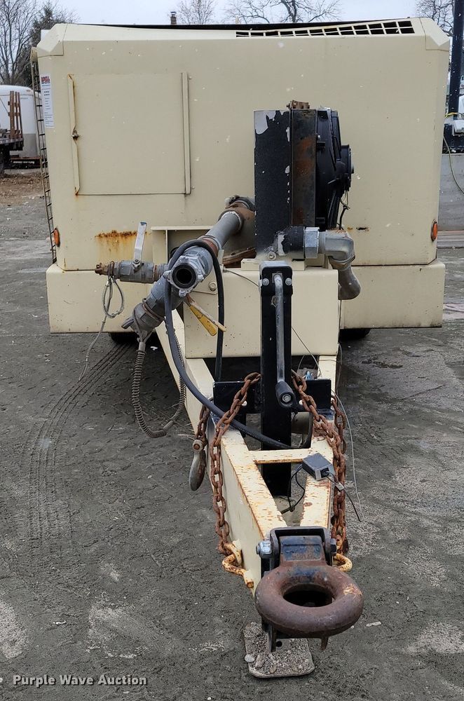 image for item DM8122 Ingersoll Rand  air compressor