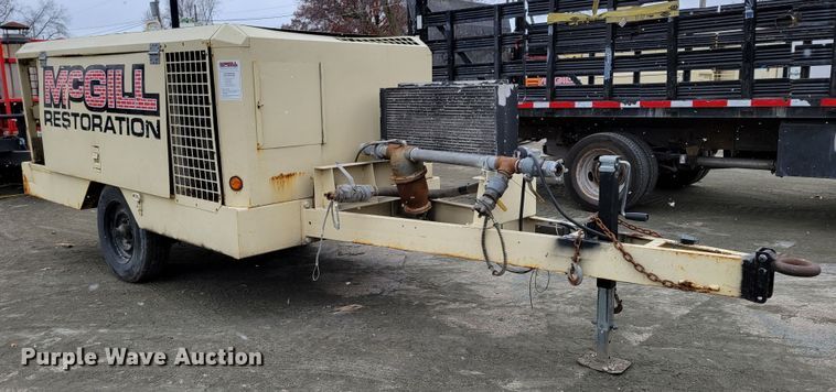 image for item DM8122 Ingersoll Rand  air compressor