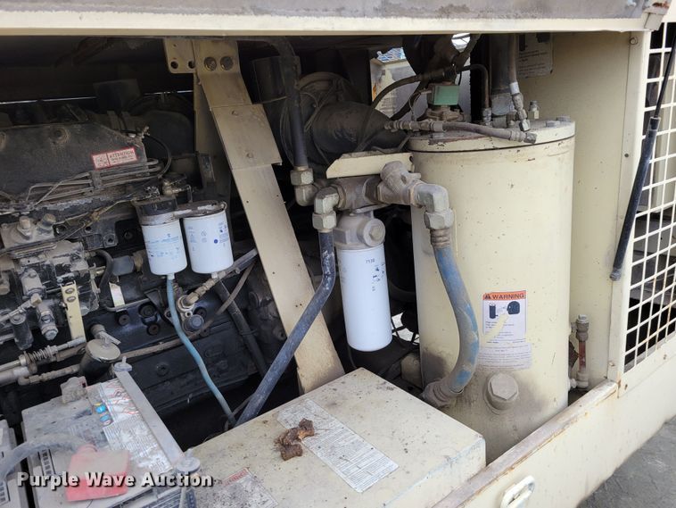 image for item DM8122 Ingersoll Rand  air compressor