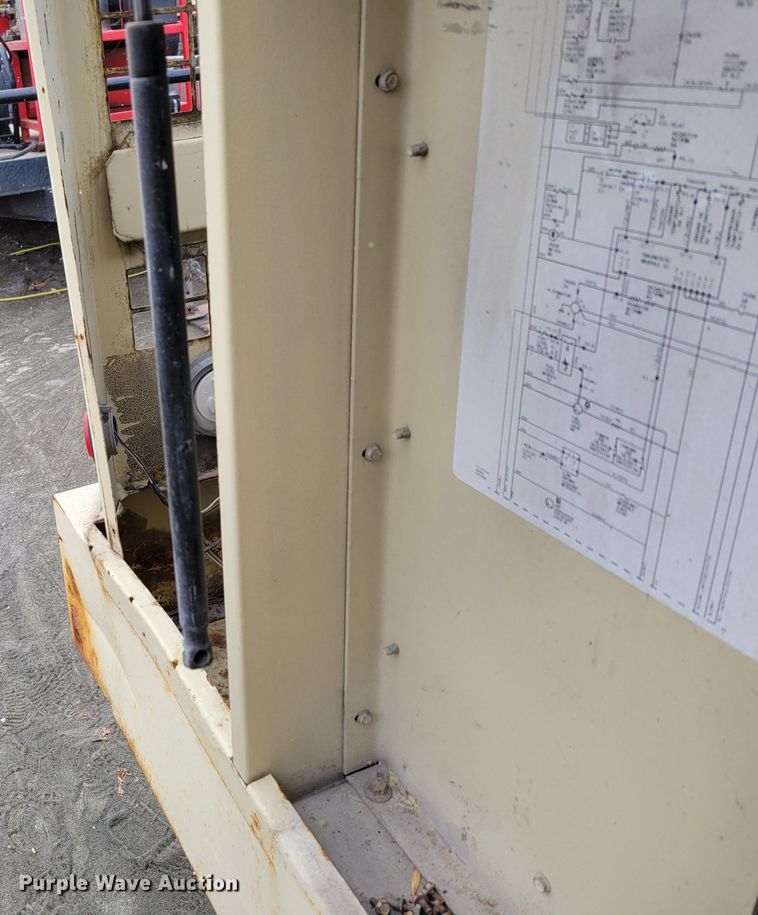 image for item DM8122 Ingersoll Rand  air compressor