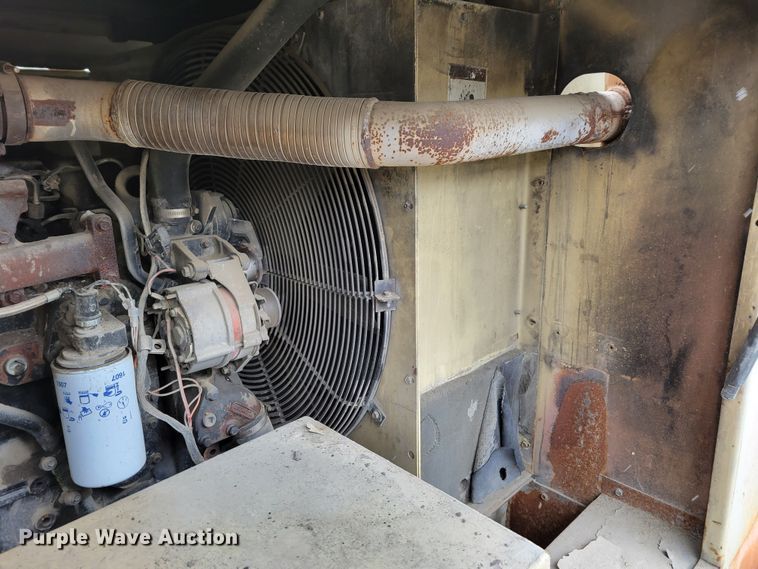 image for item DM8122 Ingersoll Rand  air compressor