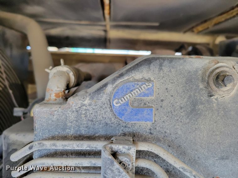 image for item DM8122 Ingersoll Rand  air compressor