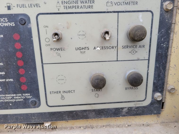 image for item DM8123 Ingersoll Rand  air compressor