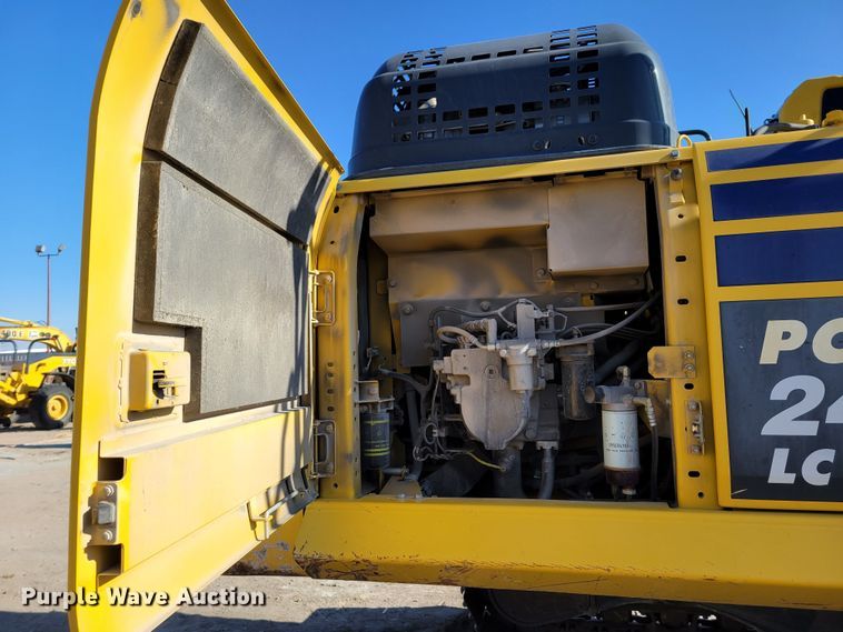 image for item DM8127 2019 Komatsu PC240LC-11  excavator