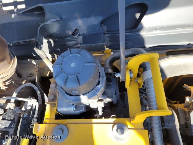 image for item DM8127 2019 Komatsu PC240LC-11  excavator