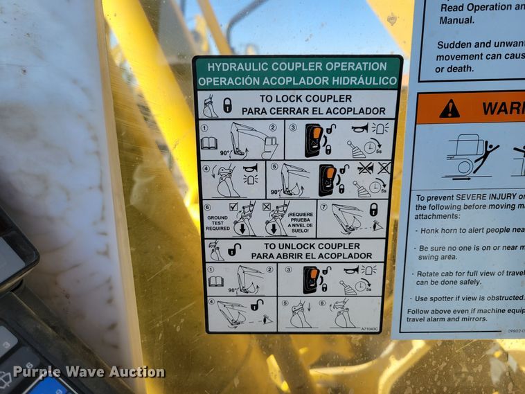 image for item DM8127 2019 Komatsu PC240LC-11  excavator