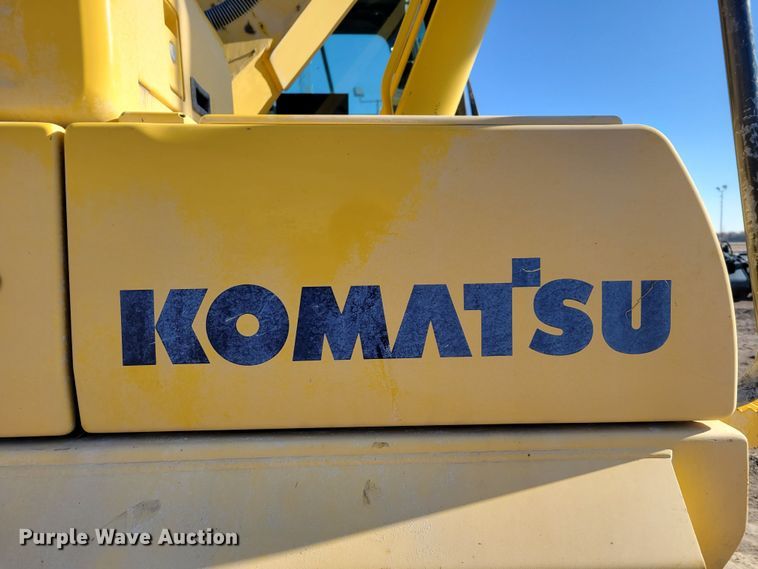 image for item DM8127 2019 Komatsu PC240LC-11  excavator