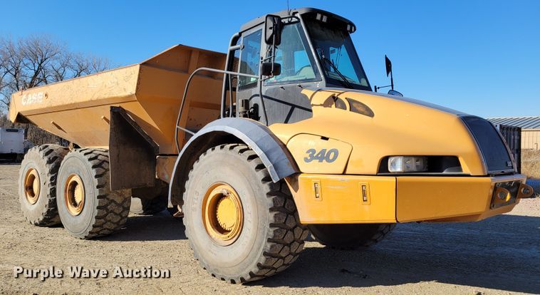 image for item DM8128 2006 Case 340B  haul truck