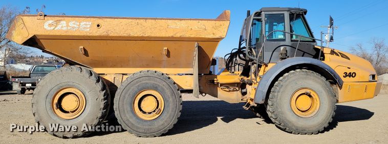 image for item DM8128 2006 Case 340B  haul truck