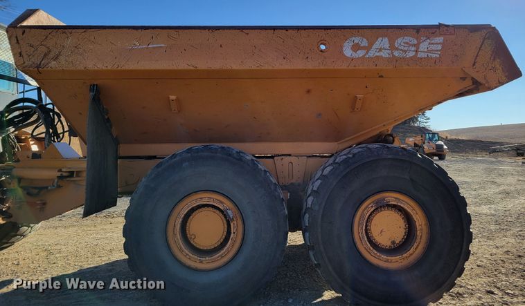 image for item DM8128 2006 Case 340B  haul truck